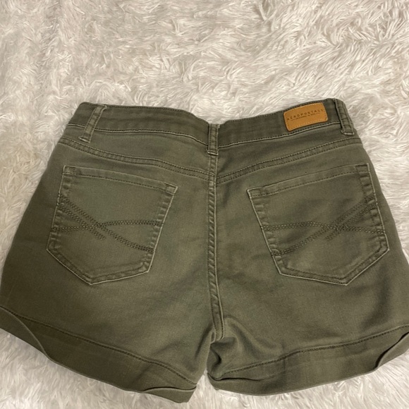 Green Women’s Shorts - Picture 3 of 3